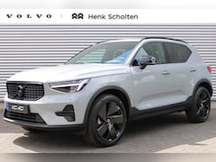 Volvo XC40 - 2.0 B4 Plus Black Edition | Lichtmetalen Velgen 20"| Extra Getint Glas | Visual Park Assis