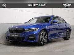 BMW 3-serie - 330e M-Sport | Schuifdak | Head Up | Harman Kardon | Laser