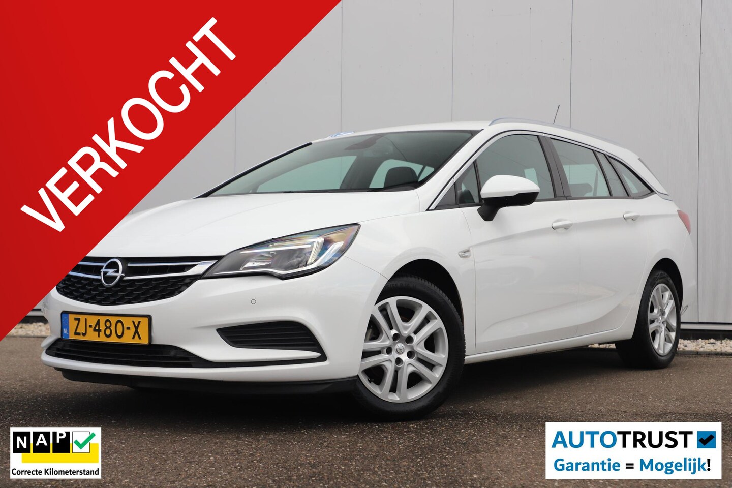 Opel Astra Sports Tourer - 1.0 Turbo Business Trekhaak Navigatie Carplay android Clima Cruise Bluetooth Stuur & Stoel - AutoWereld.nl