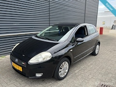 Fiat Grande Punto - 1.4 CRUISE / NWE APK / LM VELGEN / AIRCO