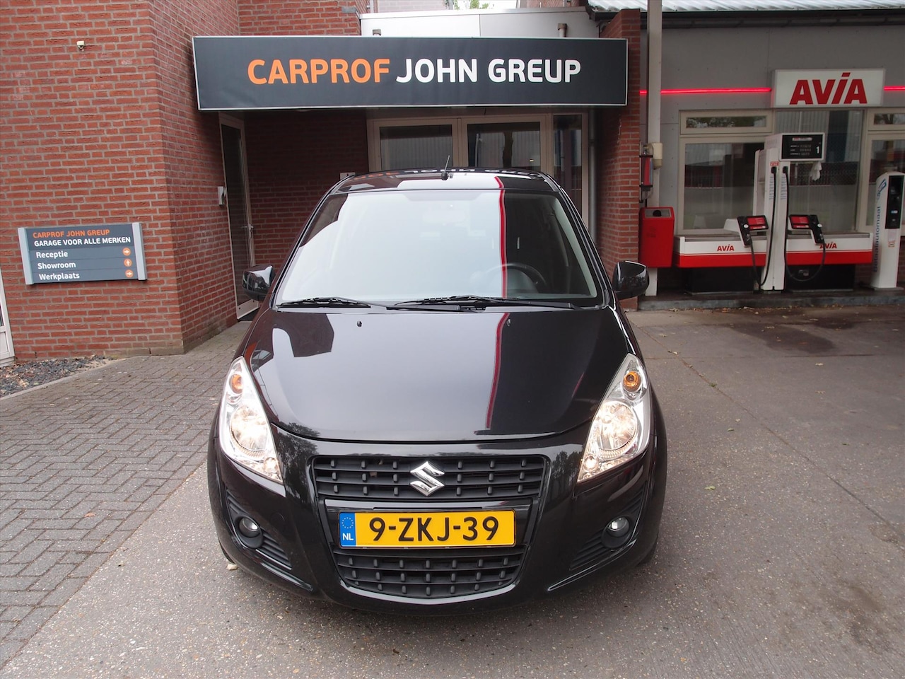Suzuki Splash - 1.0 65pk Engine Auto Stop Start System 5D Exclusive - AutoWereld.nl
