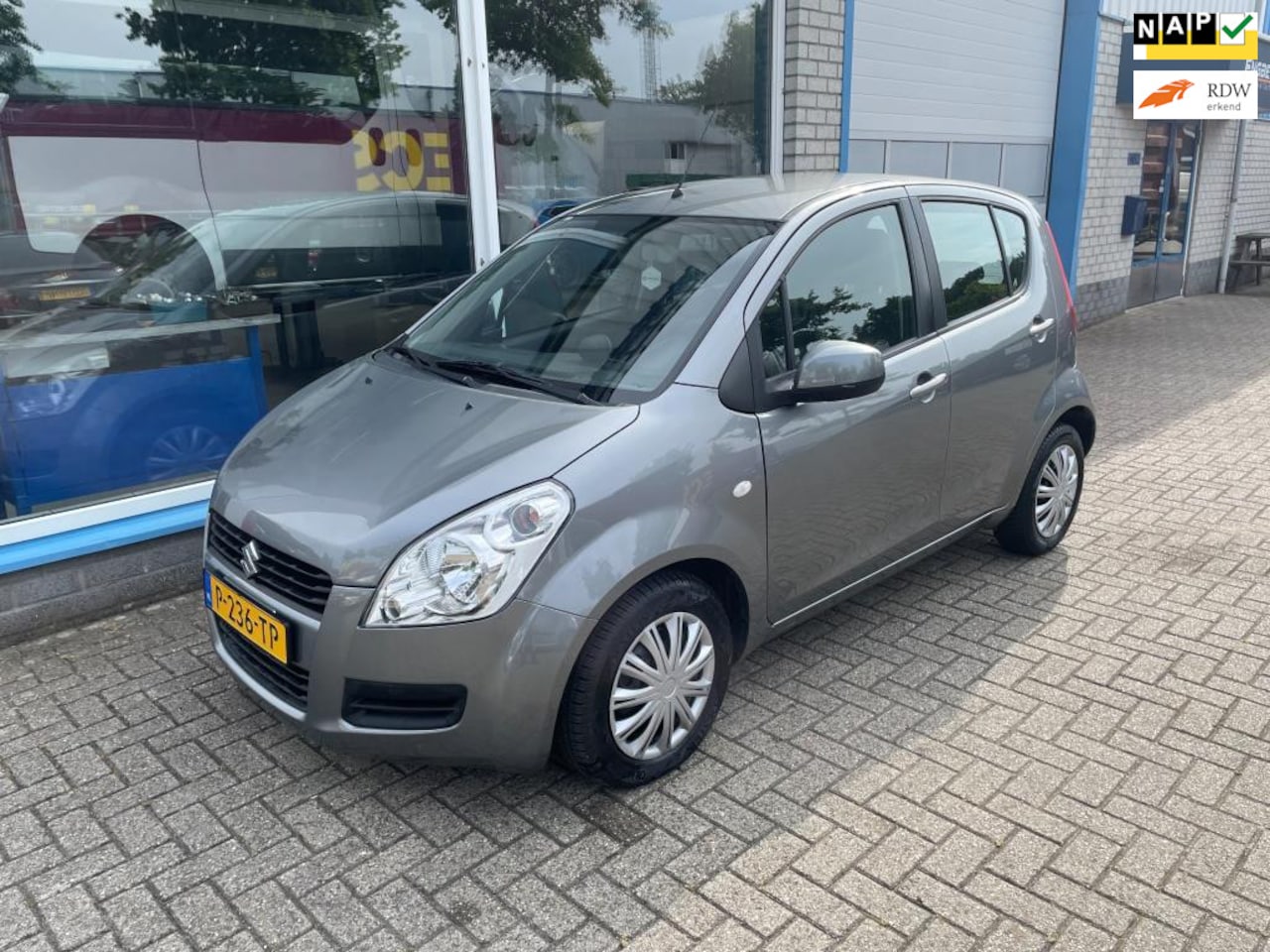 Suzuki Splash - 1.0 Base 1.0 Base - AutoWereld.nl