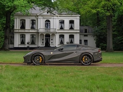 Ferrari 812 Superfast - | Lift | Pass. display | Grigio Scuro | Carbon Driver Zone