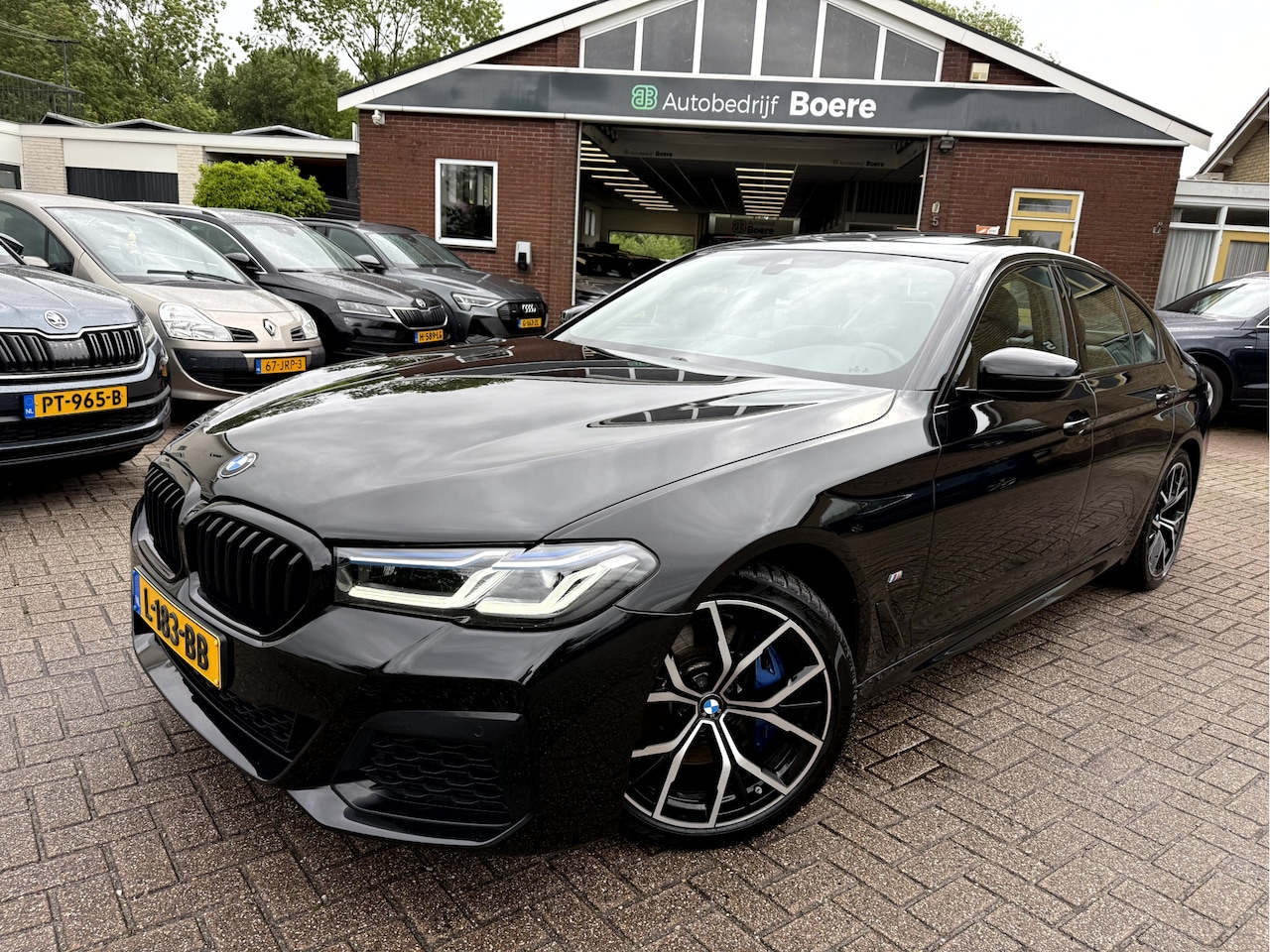 BMW 5-serie - 530i High Executive M-Sport Schuifdak 19'Lmv, Laser Led - AutoWereld.nl