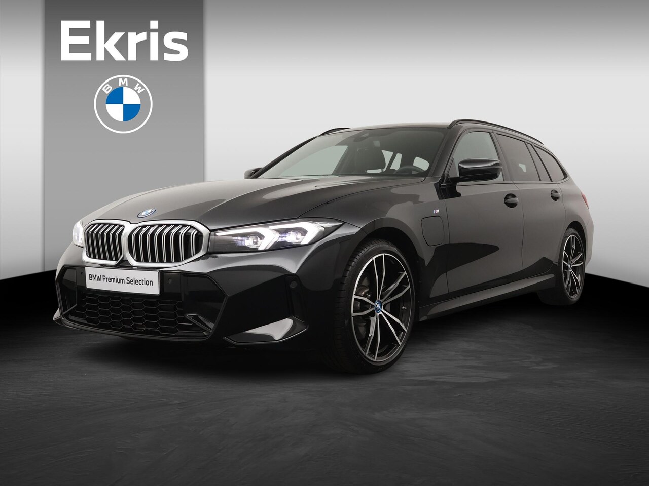 BMW 3-serie Touring - 320e | M-Sportpakket | HIFI | Panoramadak | 18inch - AutoWereld.nl