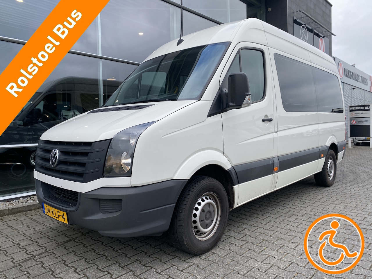 Volkswagen Crafter - Rolstoelbus / Personenbus 35 2.5 TDI L2H2 (Mooie multifunctionele bus met 8 klapstoelen en - AutoWereld.nl