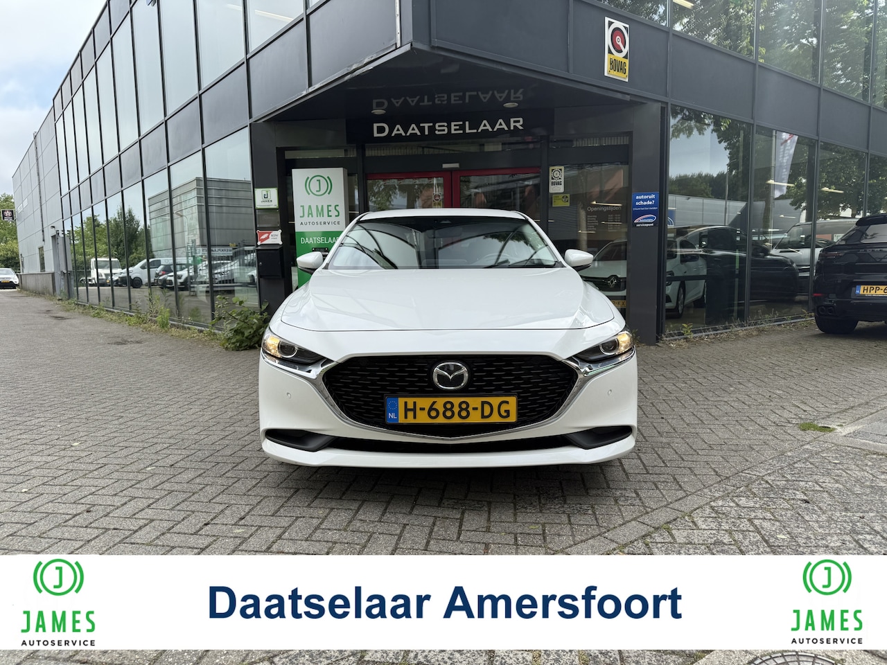 Mazda 3 - 2.0 e-SkyActiv-G M Hybrid 122 Comfort met Bose - AutoWereld.nl