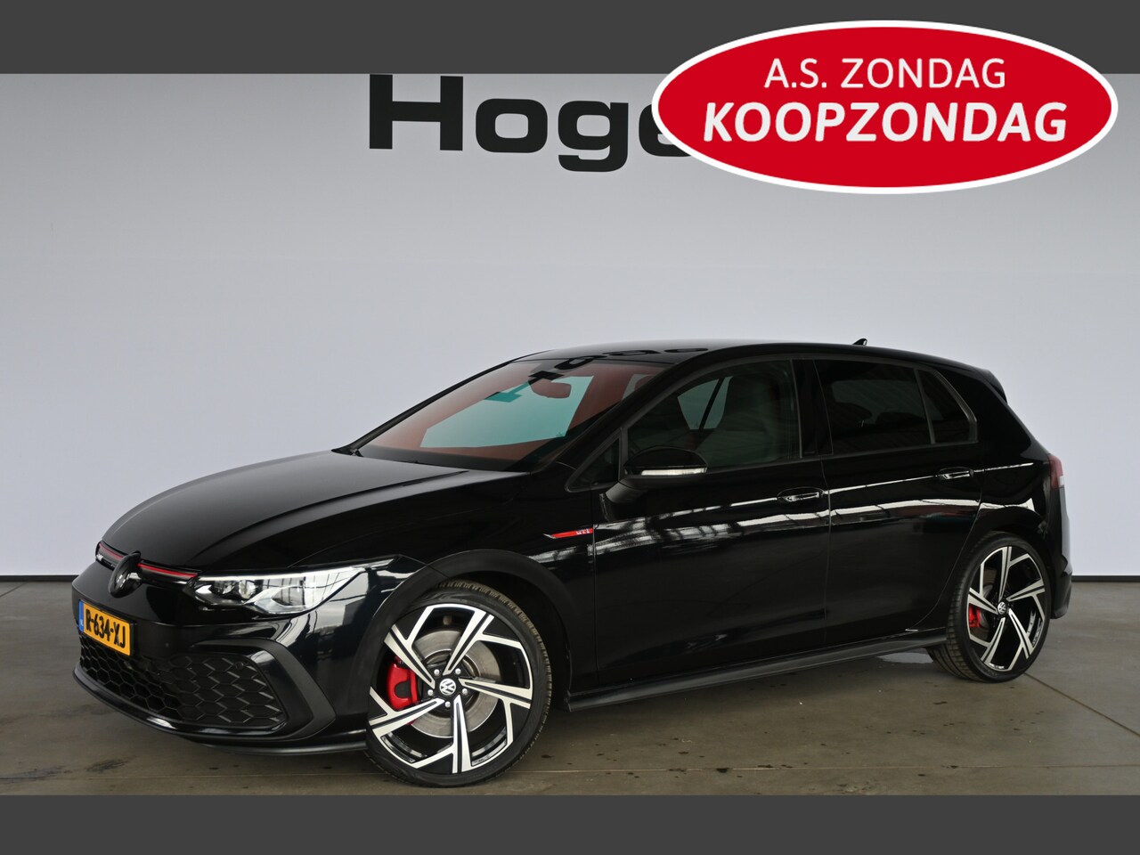 Volkswagen Golf - 2.0 TSI GTI DSG IQ.Light Clima Navigatie Matrix LED Camera Sunset Red Chameleon Inruil Mog - AutoWereld.nl