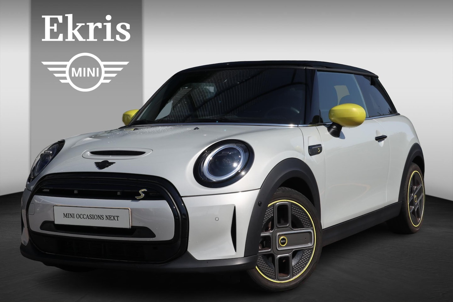 MINI Mini-Electric - Classic Uitvoering | Connected Navigation Pakket - AutoWereld.nl