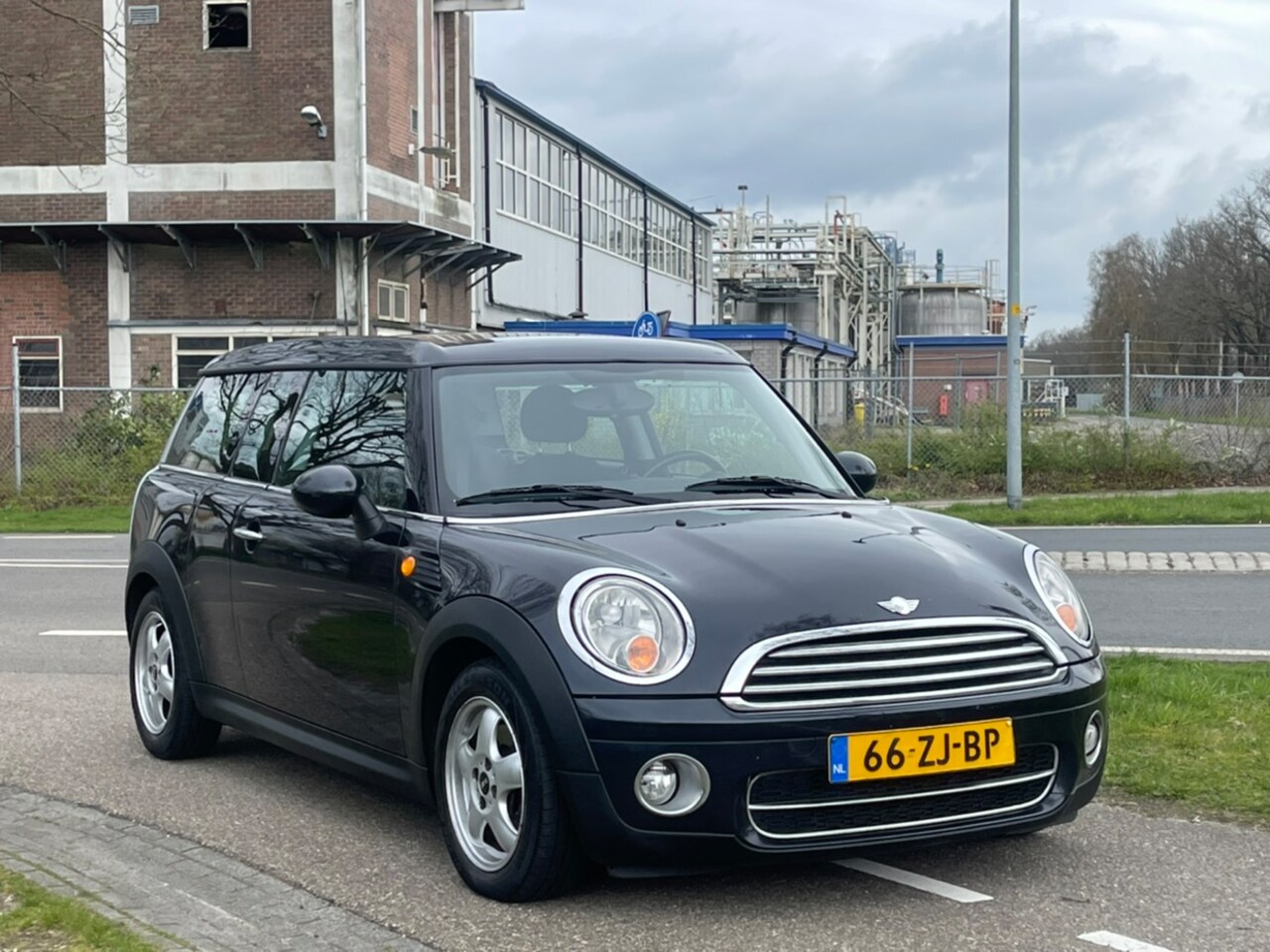 MINI Clubman - Mini 1.6 Cooper D Pepper | Airco | - AutoWereld.nl