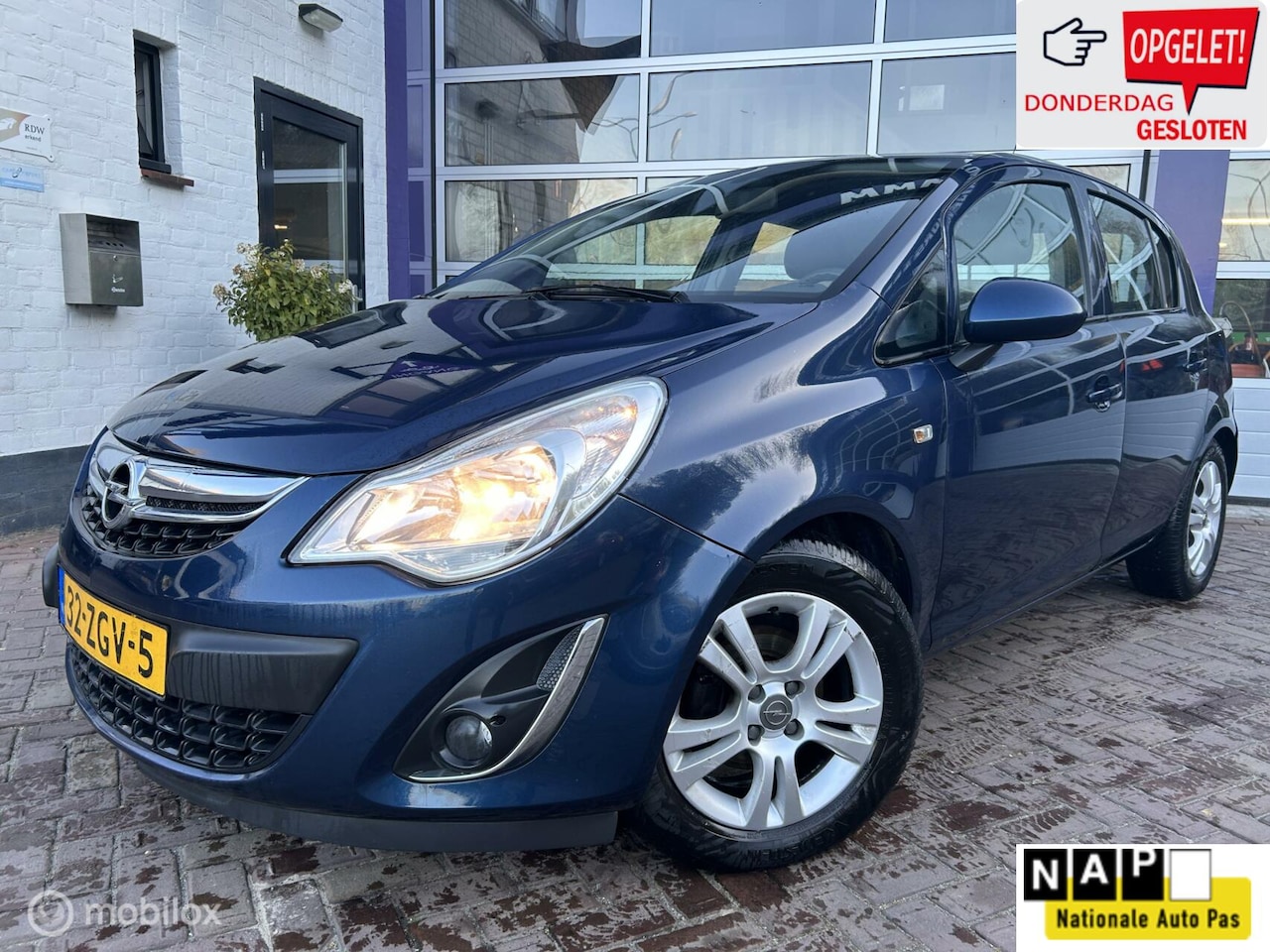 Opel Corsa - 1.3 CDTi 5 DRS Anniversary Edition * AIRCO * - AutoWereld.nl