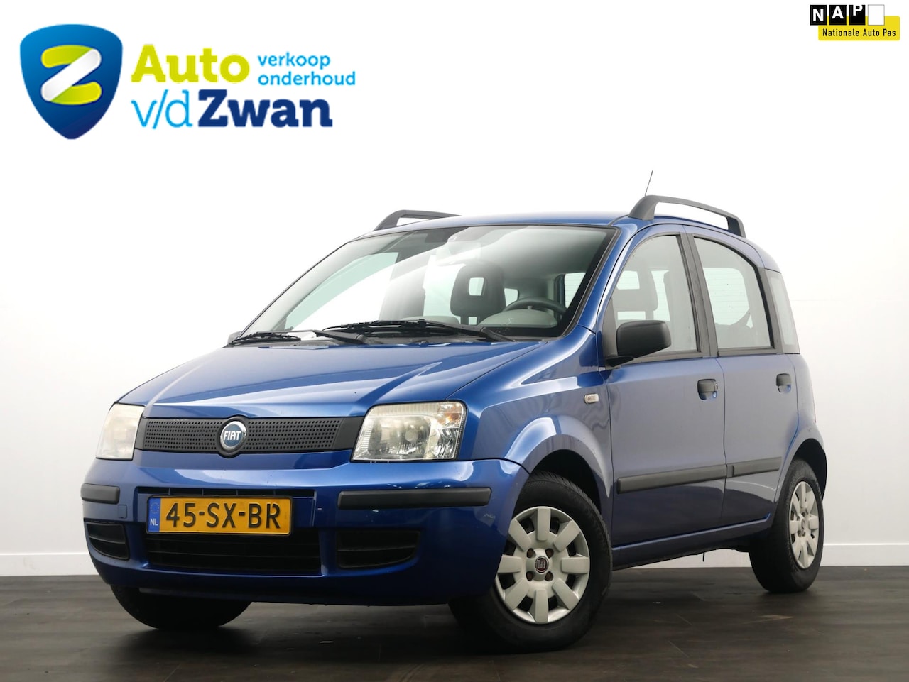 Fiat Panda - 1.1 Young Airco/Trekhaak/Isofix/Elektr.ramen - AutoWereld.nl