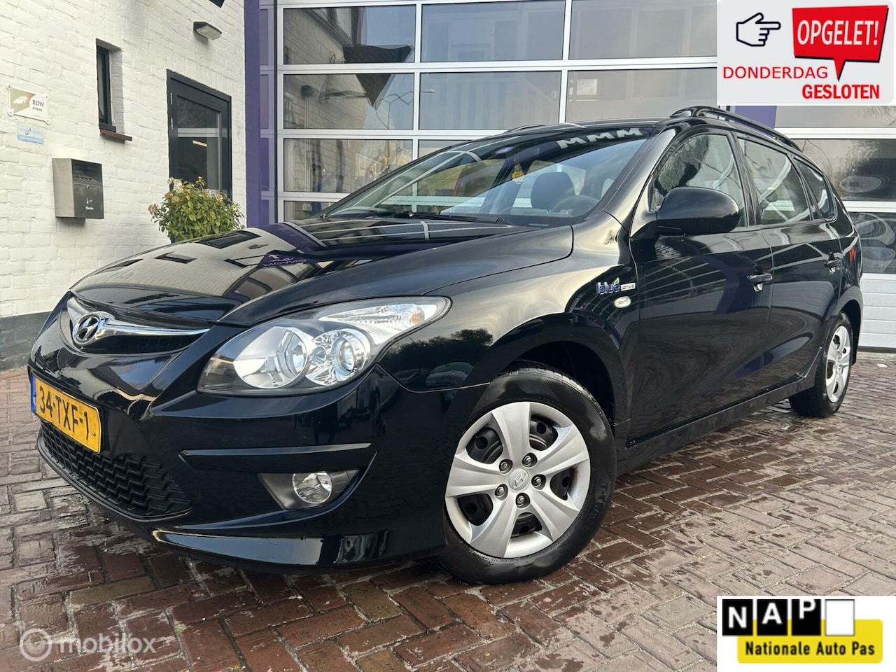 Hyundai i30 CW - 1.4i i-Drive Cool * AIRCO * TREKHAAK * - AutoWereld.nl