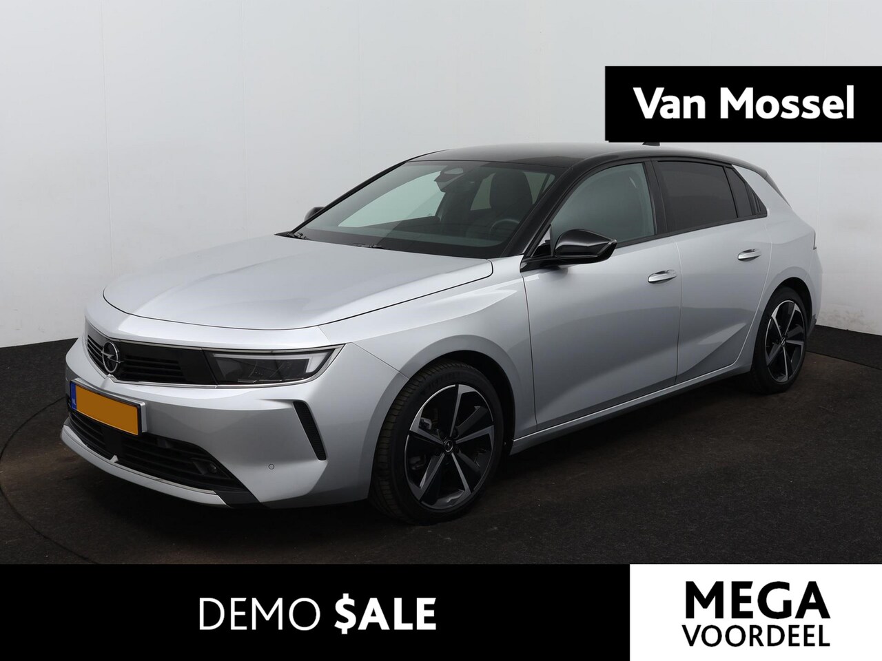 Opel Astra - 1.2 Business Elegance | Navigatie | Carplay | Climate Control | Achteruitrijcamera | Adapt - AutoWereld.nl