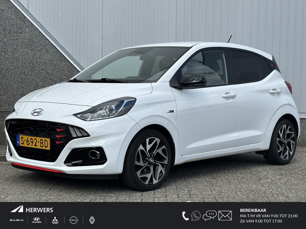 Hyundai i10 - 1.0 T-GDI N Line 5-zits / 100 pk / Cruise Control / Airco / Bluetooth / DAB / Navigatie vi - AutoWereld.nl