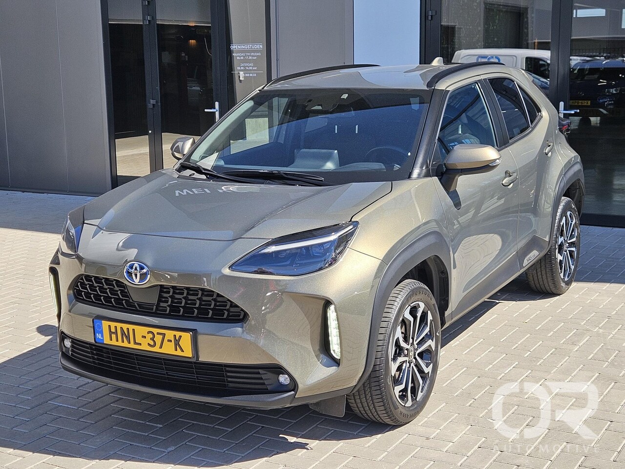 Toyota Yaris Cross - 1.5 Hybrid Dynamic Carplay Navi Cam LM17 - AutoWereld.nl