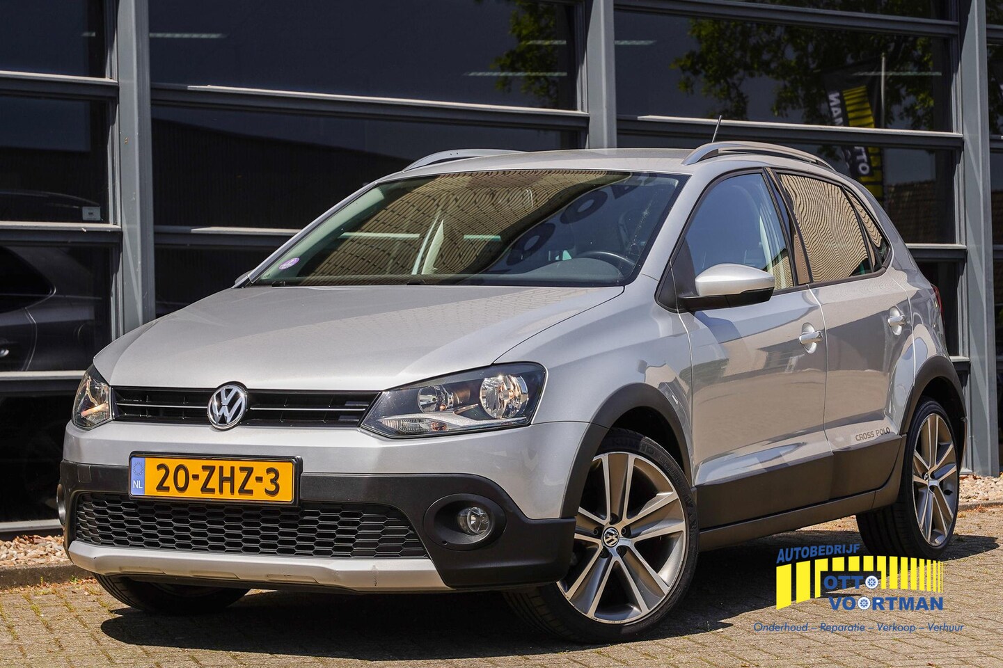 Volkswagen Polo - 1.2 TSI Cross Trekhaak|NL-auto|Zuinig - AutoWereld.nl