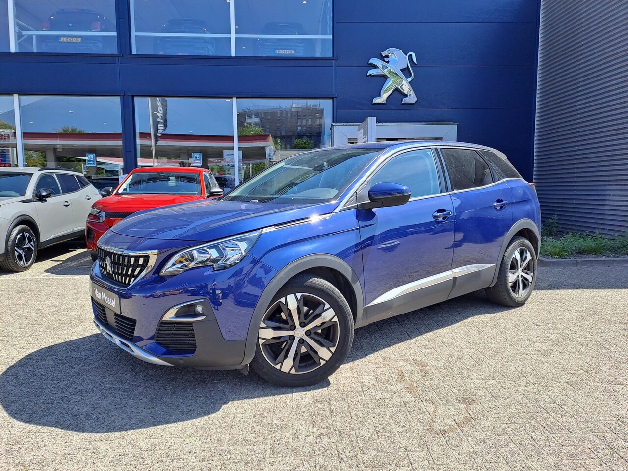 Peugeot 3008 - 1.2 PureTech Allure | Automaat | Apple Carplay/Android Auto | Parkeersensoren - AutoWereld.nl