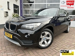 BMW X1 - sDrive18i * AUTOMAAT * NAVIGATIE * AIRCO