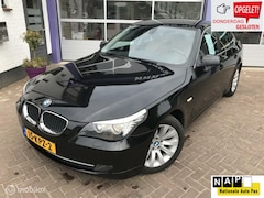 BMW 5-serie - 520d * Executive * AUTOMAAT * LEDER * NAVIGATIE