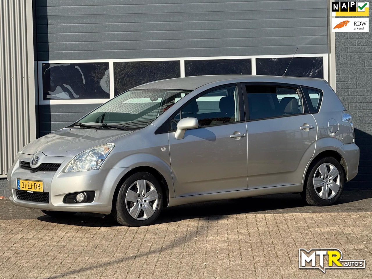 Toyota Verso - 1.6 VVT-i Sol 1e EIG.|NAP|NWE APK|CLIMA - AutoWereld.nl