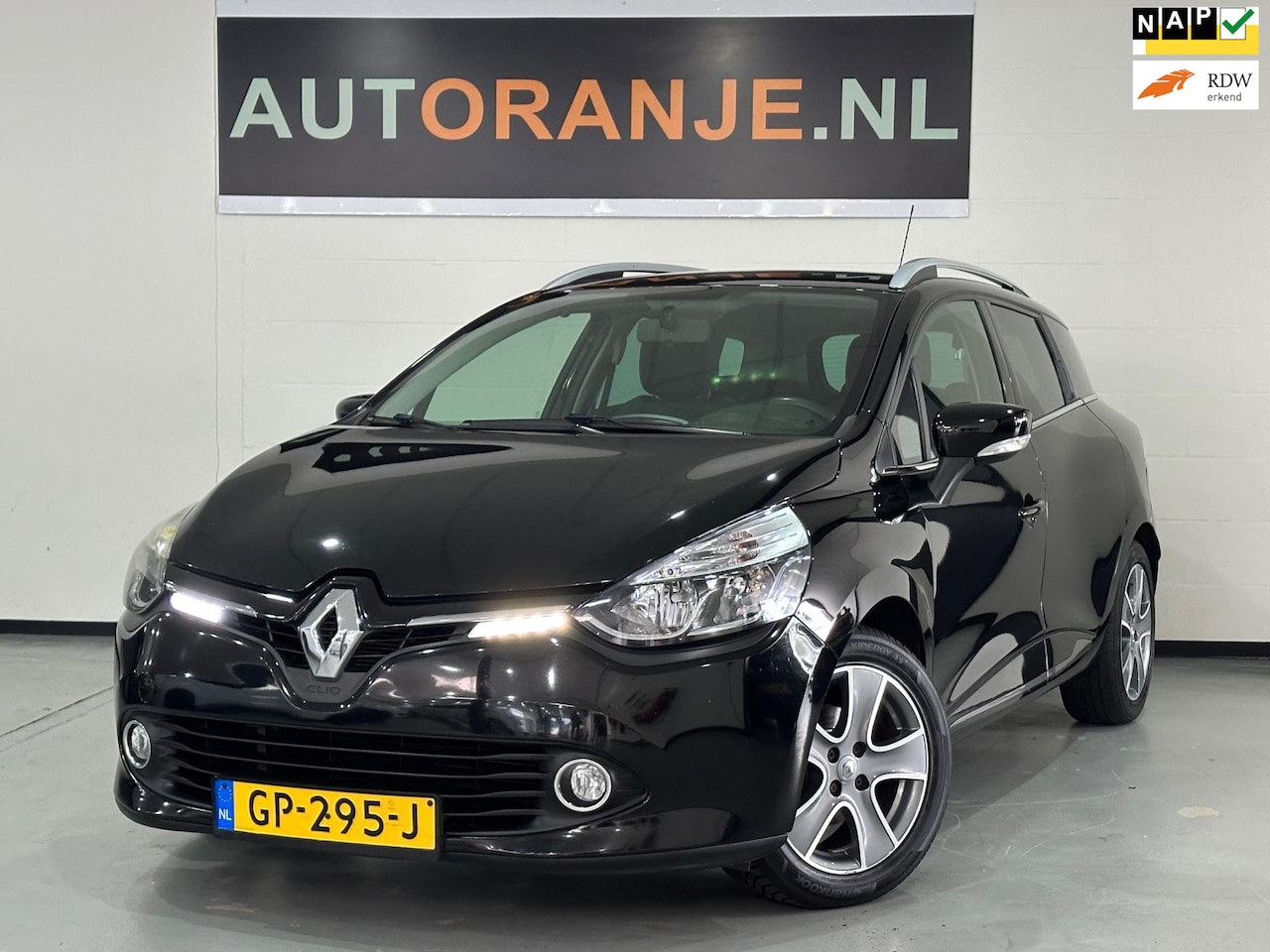 Renault Clio Estate - 0.9 TCe Night&Day-Airco-Cruise-APK-NAP!! - AutoWereld.nl