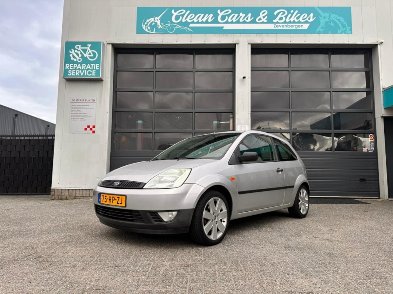 Ford Fiesta - 1.3 Style 1.3 Style - AutoWereld.nl