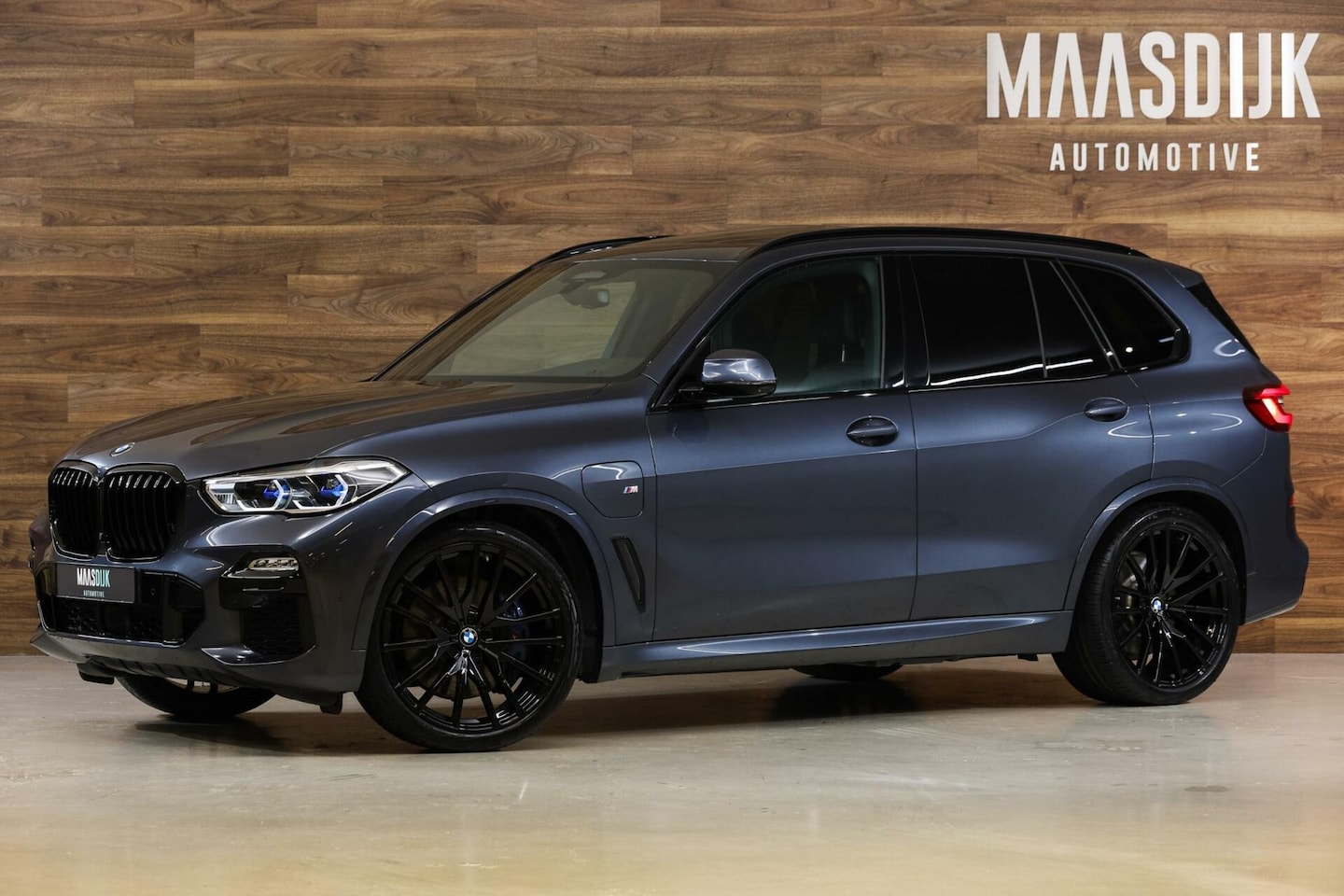 BMW X5 - xDrive45e M-Sport|Individual|Massage|Skylounge|HUD|360| - AutoWereld.nl