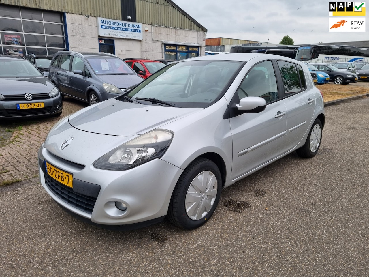 Renault Clio - 1.5 dCi Authentique 5-Drs Airco! Bj:2012 NAP! - AutoWereld.nl