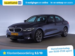 BMW 3-serie - 318I Bussines Edition[Ambient Light LED Half Leder]