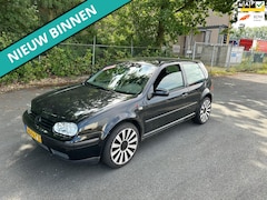 Volkswagen Golf - 1.4-16V Trendline ZO INGERUILD DUS ZO WEG PRIJSJE