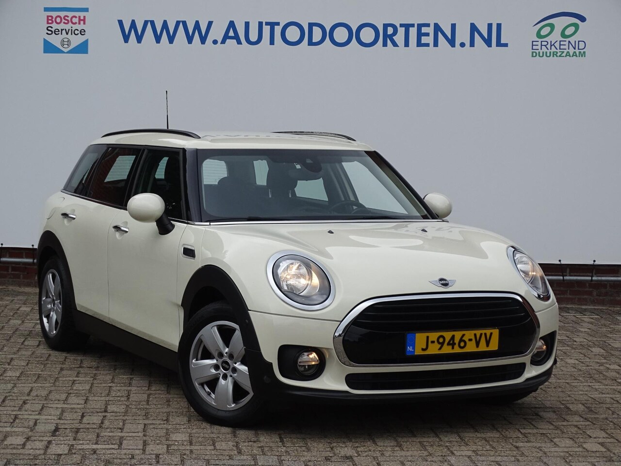MINI Clubman - 1.5 Cooper Salt Serious Business Mini 1.5 Cooper Salt Serious Business - AutoWereld.nl
