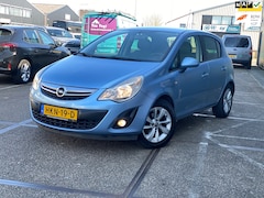 Opel Corsa - 1.2-16V Design Edition/5drs/nap/1e EIG/ dealeronderhouden/1jaar apk/ airco/ navi/ cruise c
