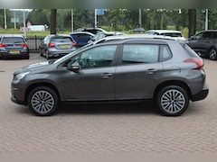 Peugeot 2008 - 1.2 PureTech Active / Trekhaak / Navigatie / Bluetooth / Radio / Cruise Control