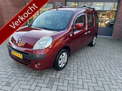 Renault Kangoo Family - 1.6-16V Expression/ geen garantie zo meenemen