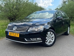 Volkswagen Passat Variant - 1.4 TSI Comfortline BlueMotion / Automaat / Airco / Navigatie /CC / PDC / Trekhaak / LM-Ve