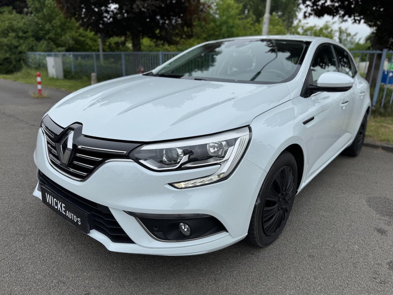 Renault Mégane - 1.3 TCe Business 140PK Automaat Led Navi Stoelv. - AutoWereld.nl
