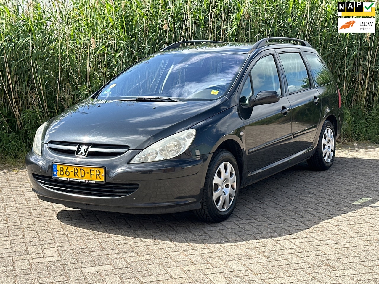 Peugeot 307 Break - 1.6-16V XS Premium Airco Trekhaak Nieuwe Apk - AutoWereld.nl