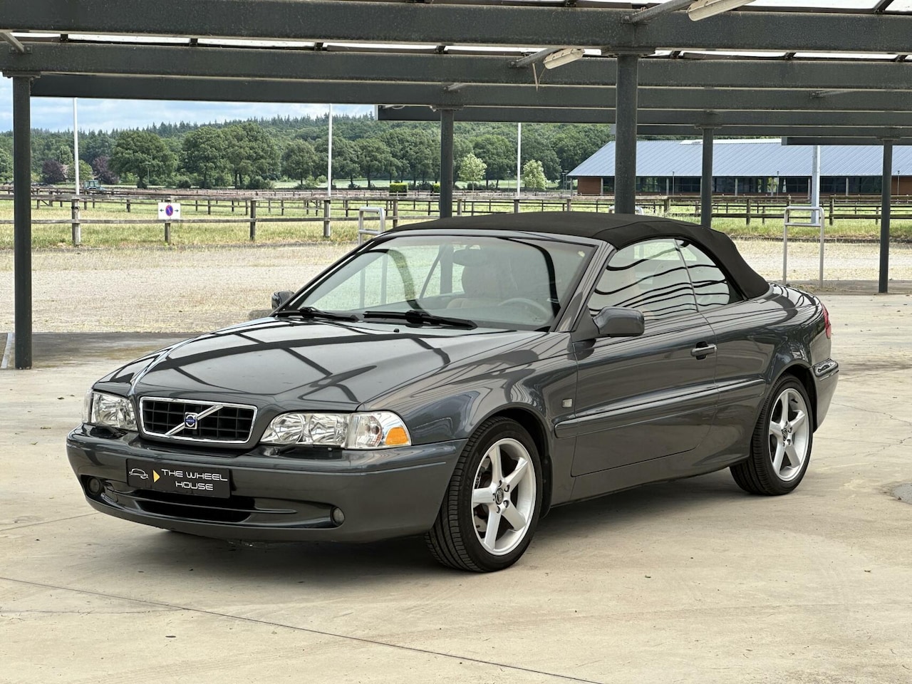 Volvo C70 Convertible - 2.4 T Tourer Black YOUNGTIMER/DISTR.VV - AutoWereld.nl