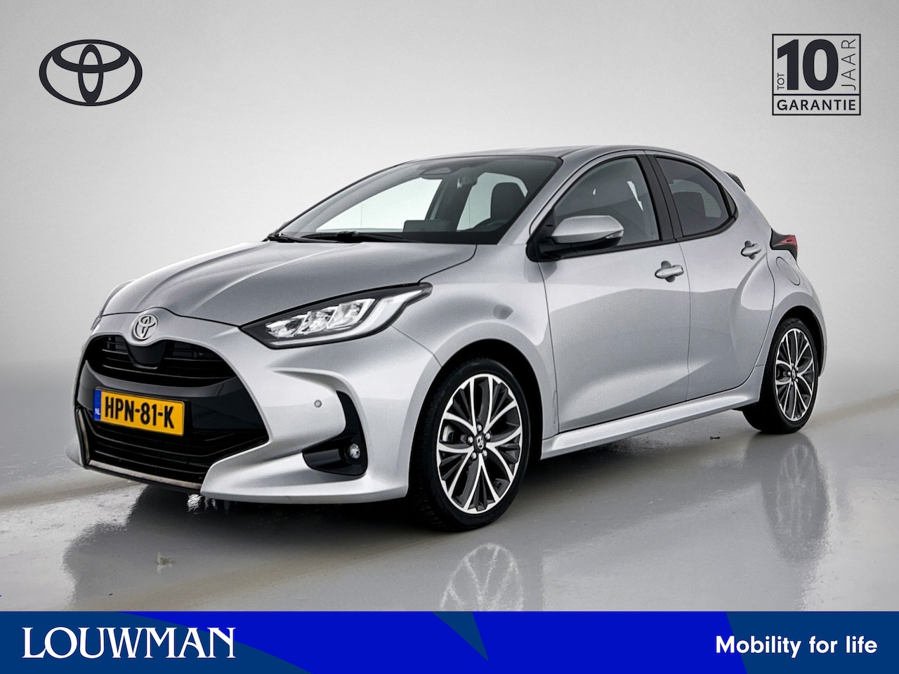 Toyota Yaris - 1.5 Hybrid 130 Executive | Parkeersensor voor en achter | - AutoWereld.nl