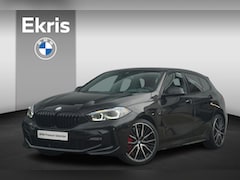 BMW 1-serie - 5-deurs 118i M Sport Pro / Panorama Dak / 19 Inch / Comfort Acces / Stoel & Stuurwielverwa