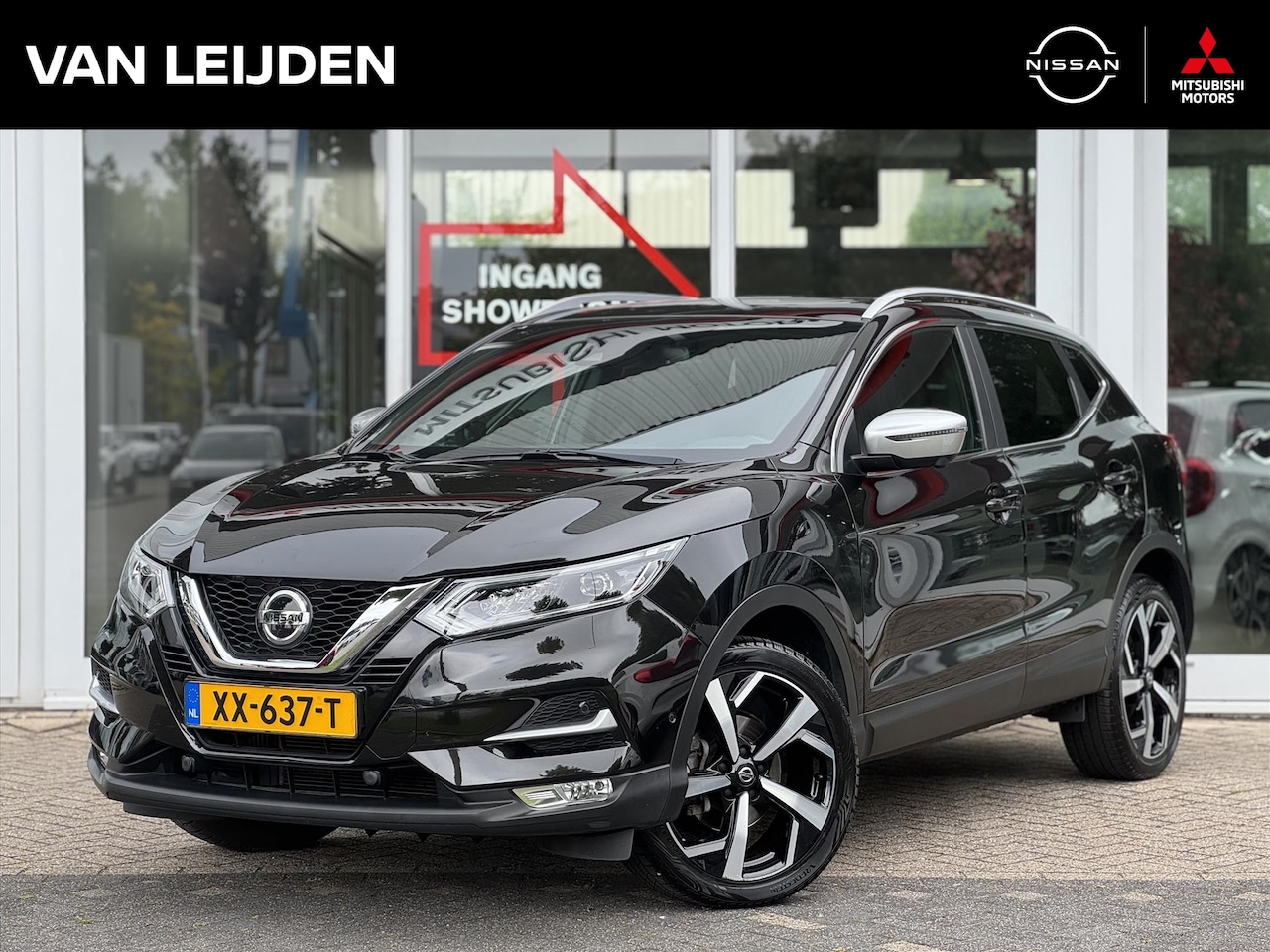 Nissan Qashqai - 1.2 DIG-T 115pk Tekna+ | Navigatie | Panoramadak | Leder | Keyless | Blind Spot - AutoWereld.nl