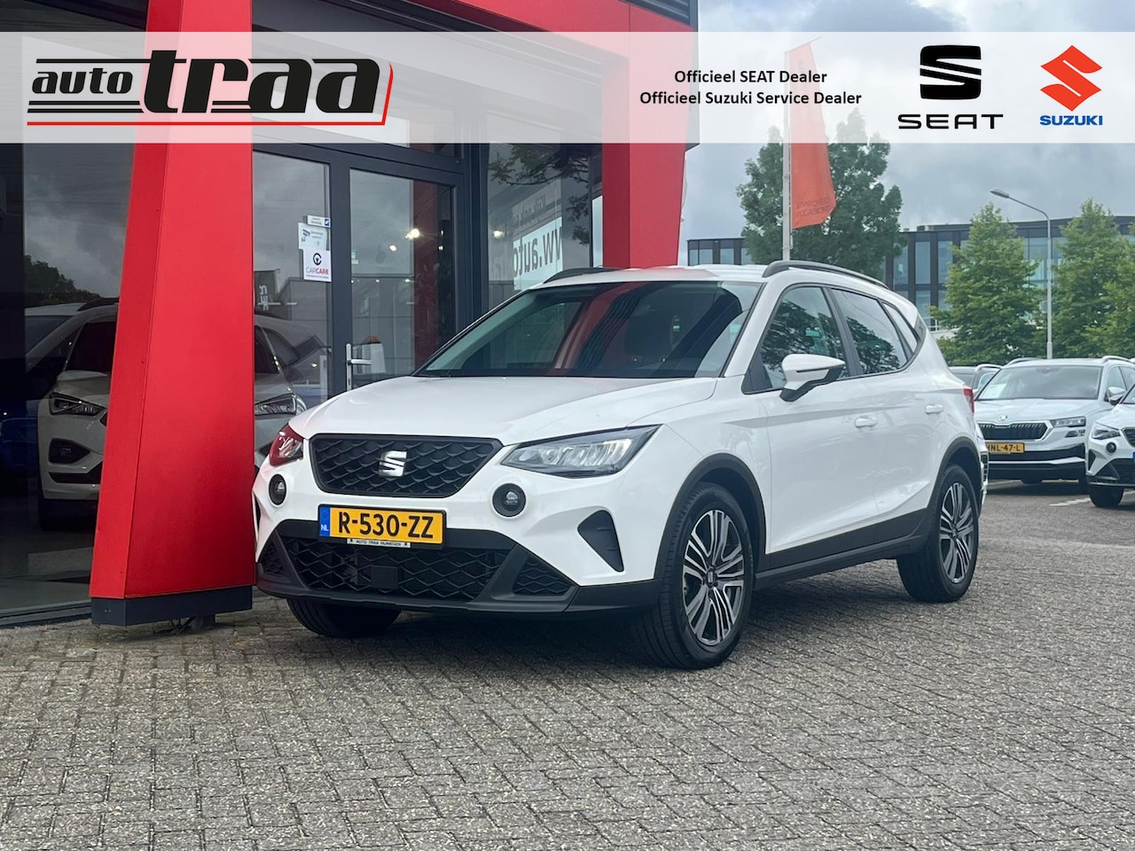 Seat Arona - 1.0 TSI Style Business Intense / 17''LMV / STOELVERWARMING / NAVI / CARPLAY / ANDROID AUTO - AutoWereld.nl