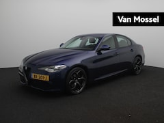 Alfa Romeo Giulia - 2.0T Super Aut. | Navigatie | 19"Velgen | Leder | Camera