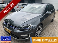 Volkswagen Golf - 1.4 TSI GTE / LEER/ PANO/NIEUWE APK/