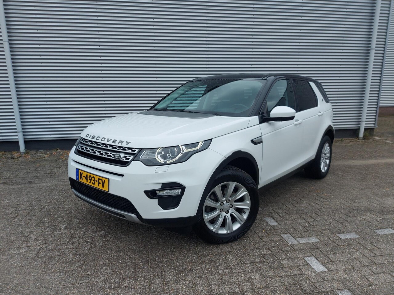 Land Rover Discovery Sport - 2.0 Si4 4WD HSE Leder,Navigatie/Camera,Afn.trekhaak,cruise, - AutoWereld.nl
