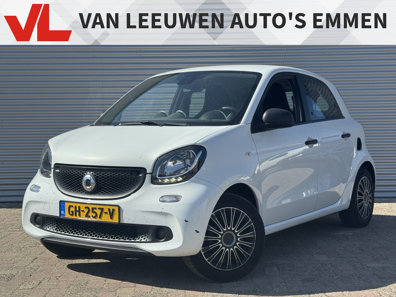 Smart Forfour - 1.0 Essential Edition | Nieuw Binnen | Airco | Cruise control | APK 23-12-2025 | - AutoWereld.nl
