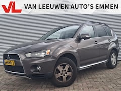Mitsubishi Outlander - 2.0 Intro Edition | Nieuw Binnen | Automaat | Half leder | Trekhaak