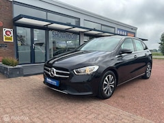 Mercedes-Benz B-klasse - 180 Business Solution | Automaat | Climate | Navi