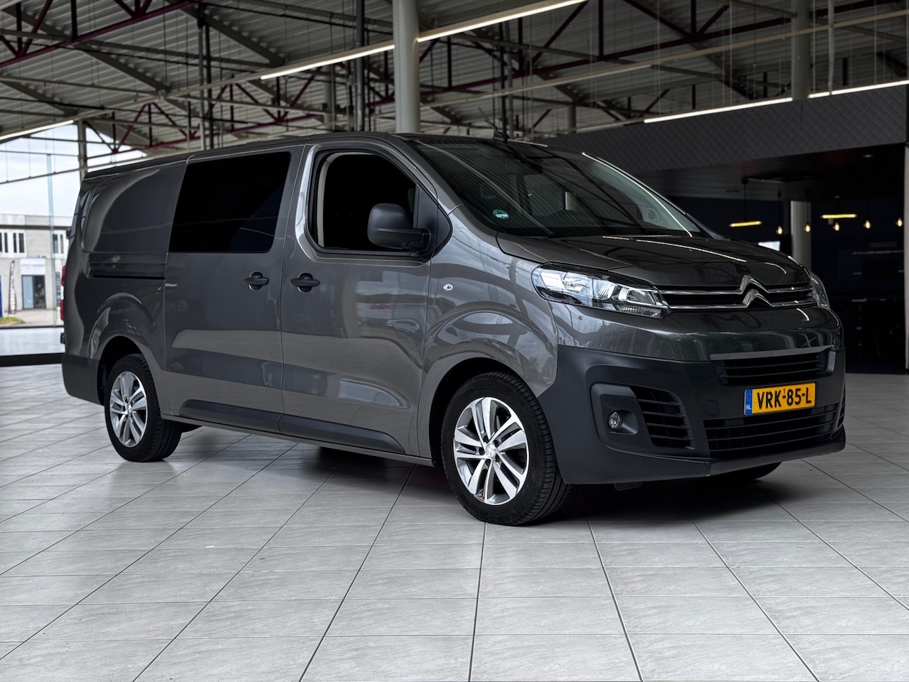 Citroën Jumpy - 2.0 BlueHDI 120 Business XL DC S&S S&S 6-zits verhoogd laadvermogen - AutoWereld.nl